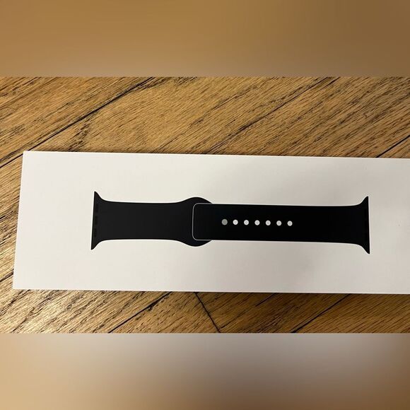 Apple Watch Sports Band - Picture 1 of 6